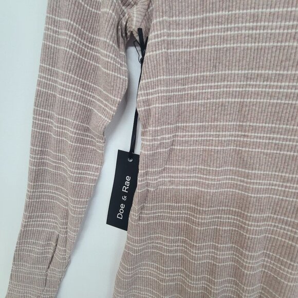 253. Doe & Rae NWT Women's Long Sleeve Pullover Top Tan & Cream Stripes - Picture 6 of 9